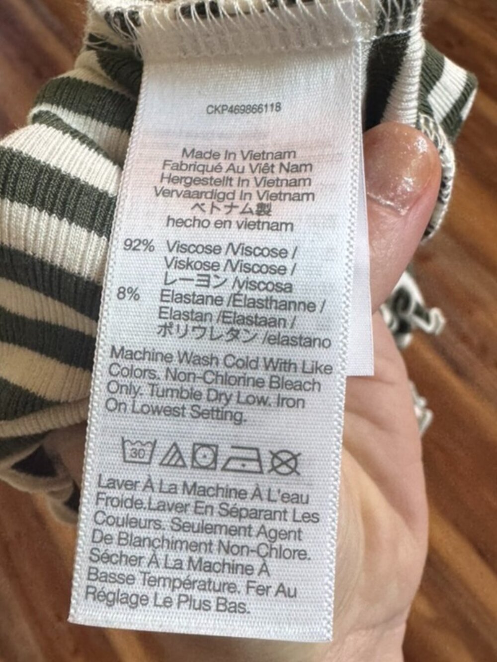Madewell Button-Front V-Neck Tee Striped Olive Cream Ribbed Size S - Picture 10 of 13